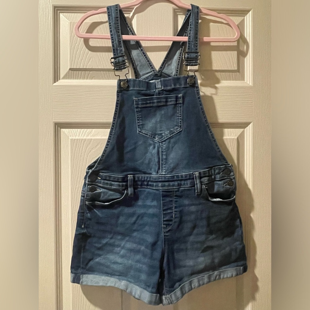 SO short Overalls size 16